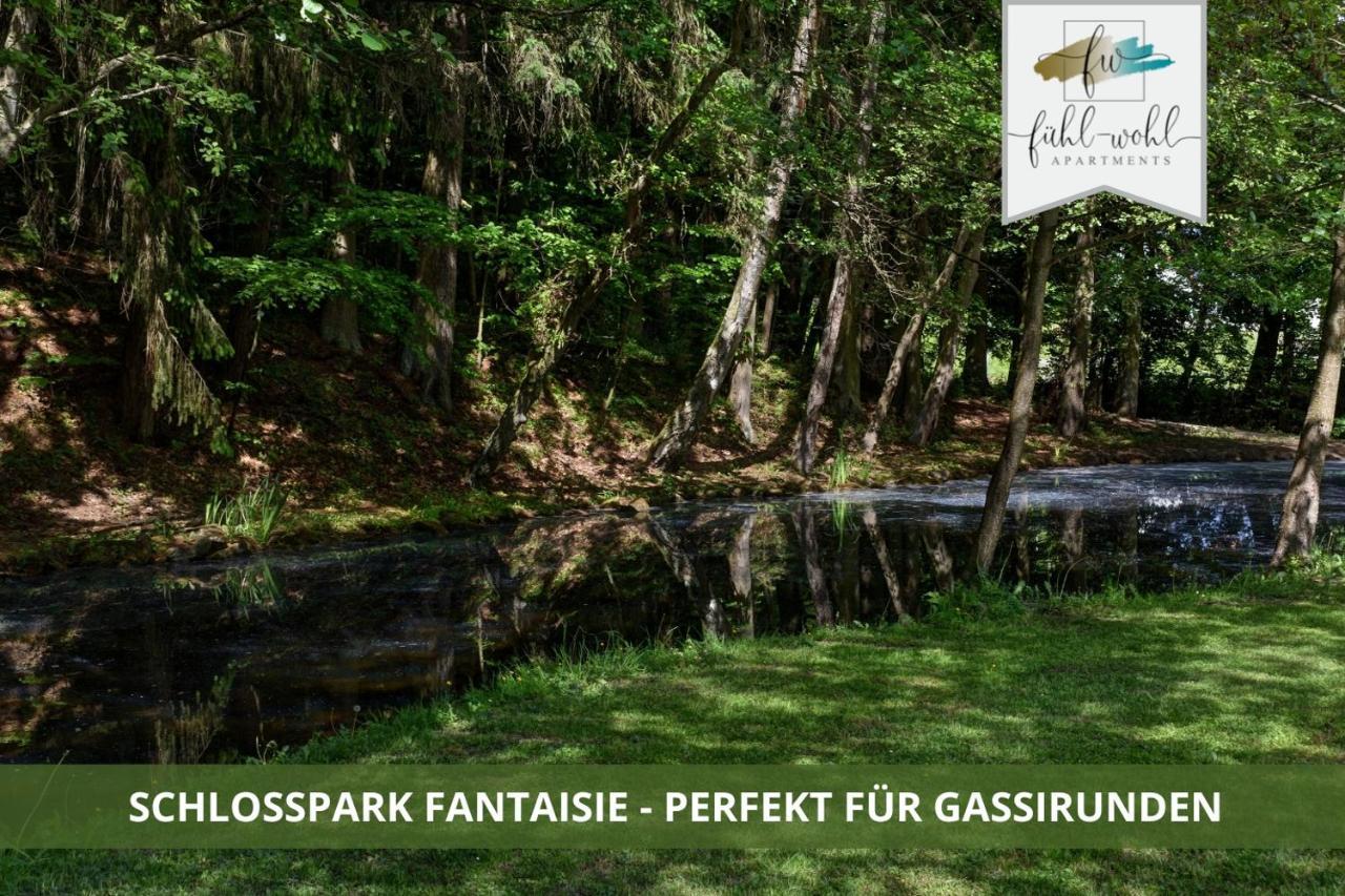 Ferienhaus Fantaisie - Wohnen Nahe Schlosspark -Stadtgrenze Bayreuth Fuer 1-5 Pers, Hunde Willkommen, Voll Eingezaeunt Eckersdorf Extérieur photo